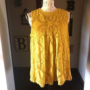 ❤️Doe & Rae Lace Top